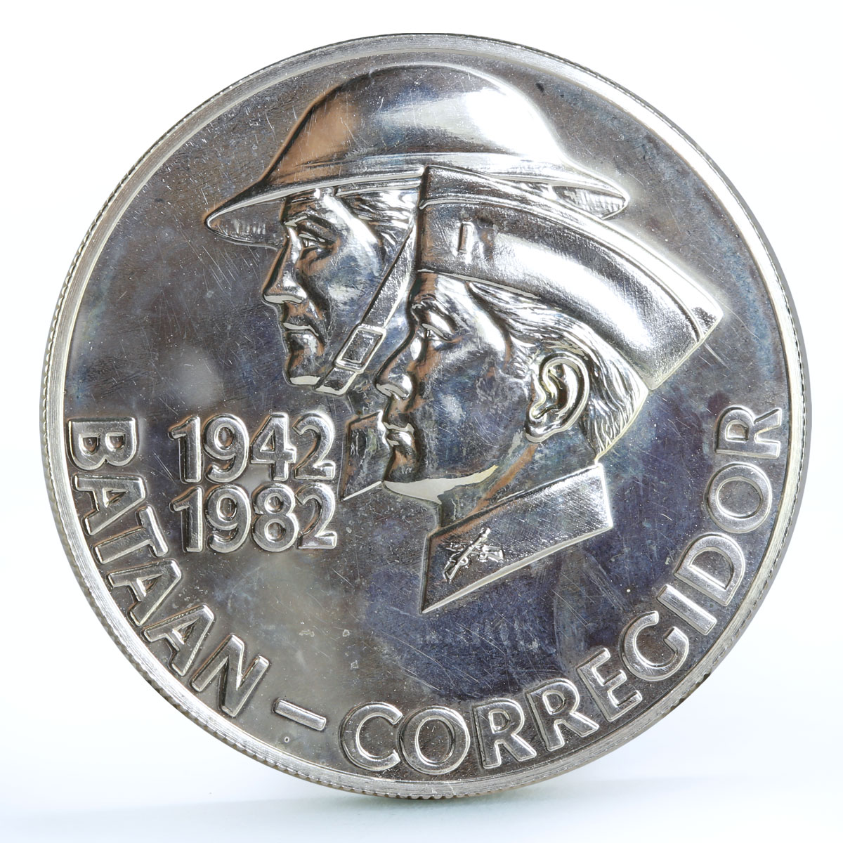 Philippines 50 piso 40th Anniversary of Bataan silver coin 1982