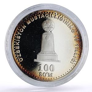 Uzbekistan 100 som 10th Independence World Monument KM-22 proof silver coin 2001
