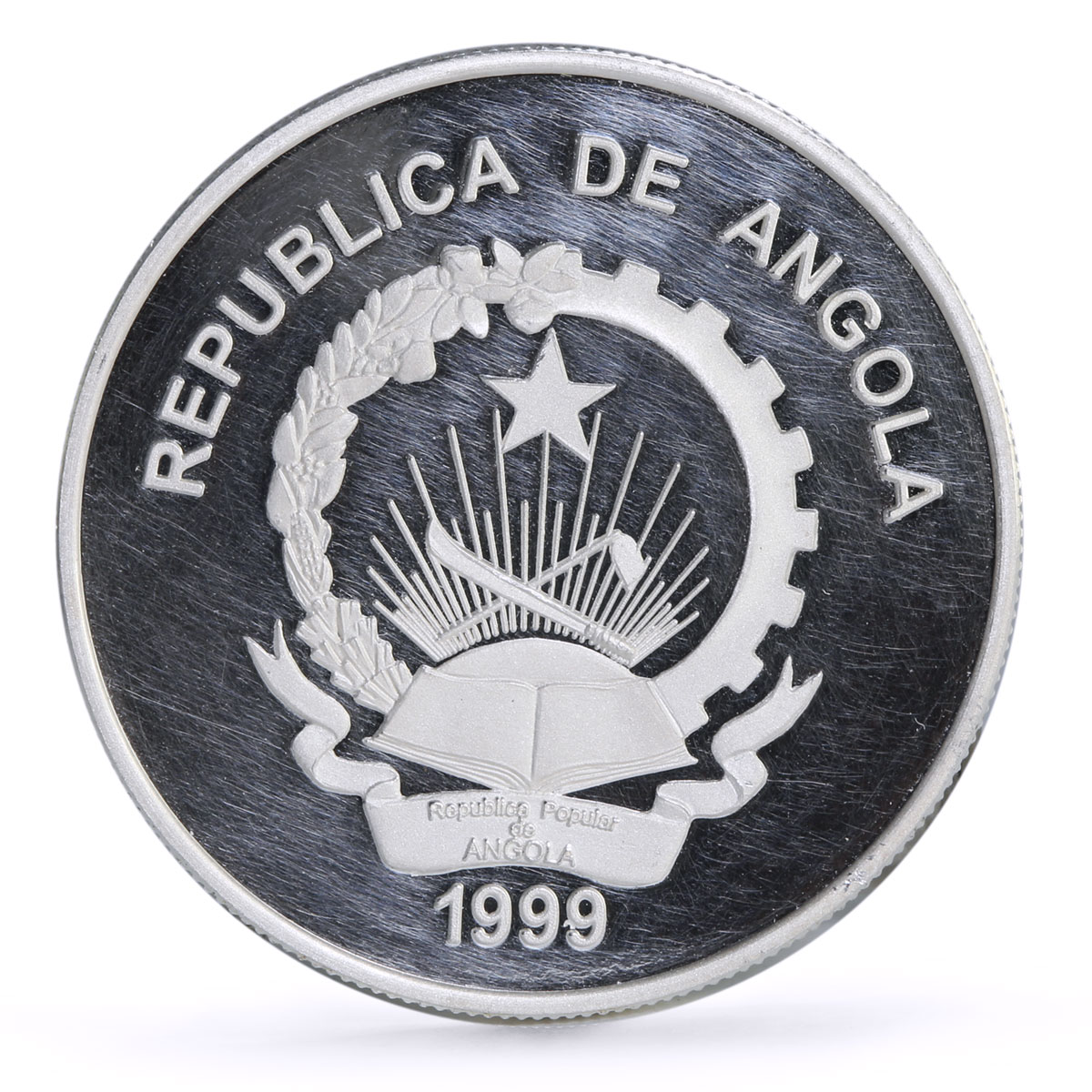 Angola 100 kwanzas Sydney Summer Olympic Games Opera House silver coin 1999 Angola 100 kwanzas Sydney Summer Olympic Games Opera House silver coin 1999