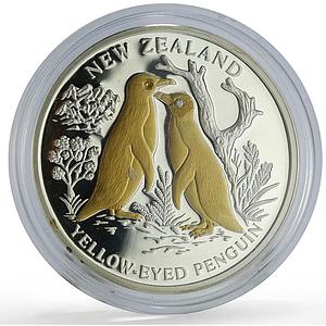 Liberia 10 dollars Wildlife Zealand Penguin Fauna w/o Crystal silver coin 2004